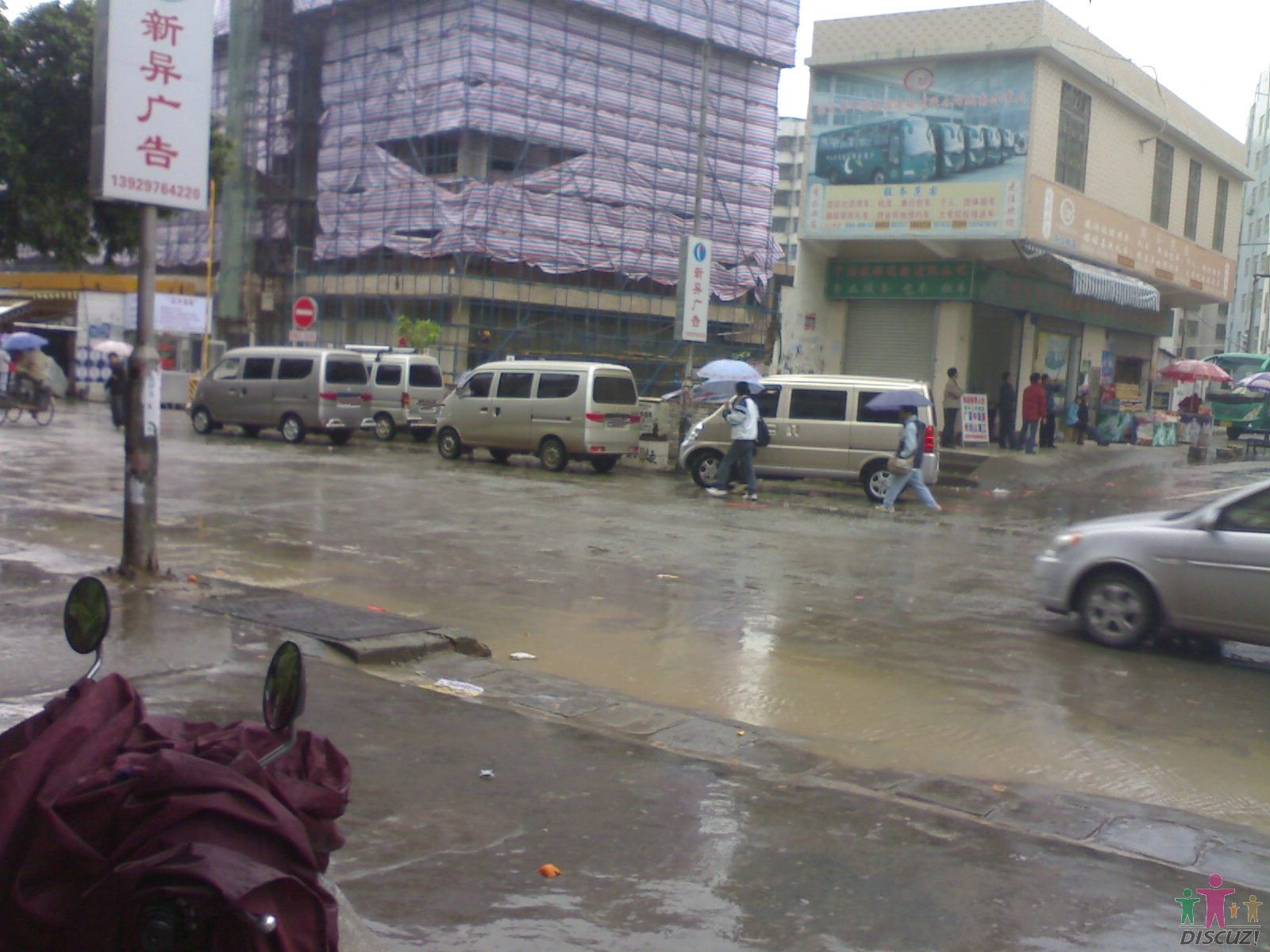 20100102592.jpg