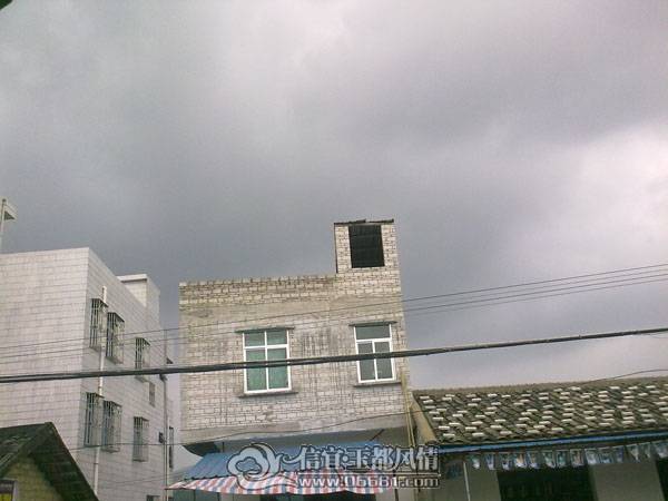 20100512659.jpg