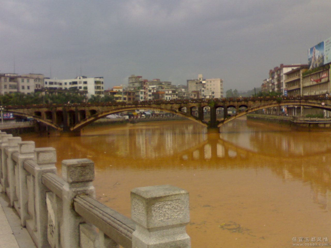 20080717591.jpg