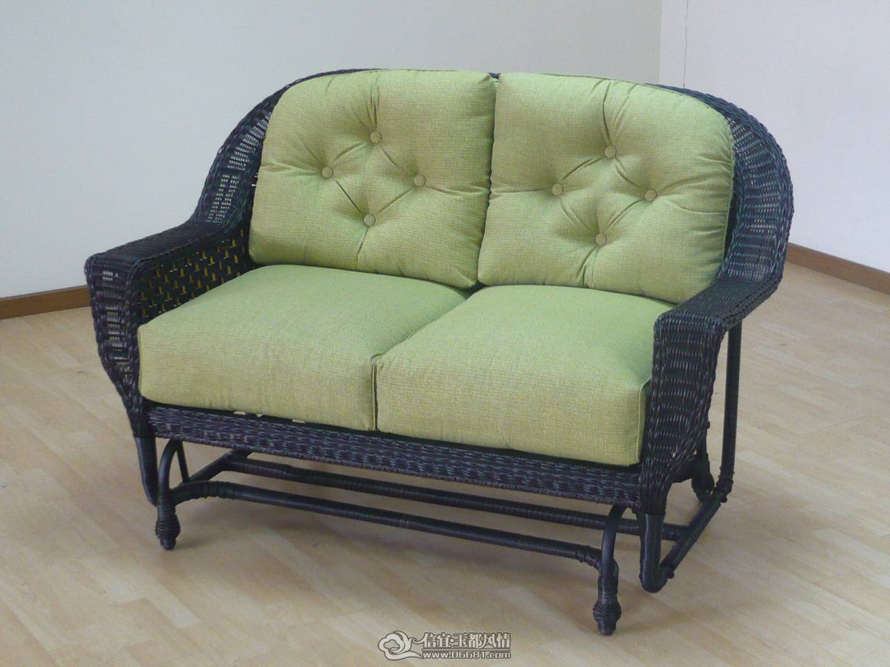 3244G2-EX WL with P036 cushions.JPG