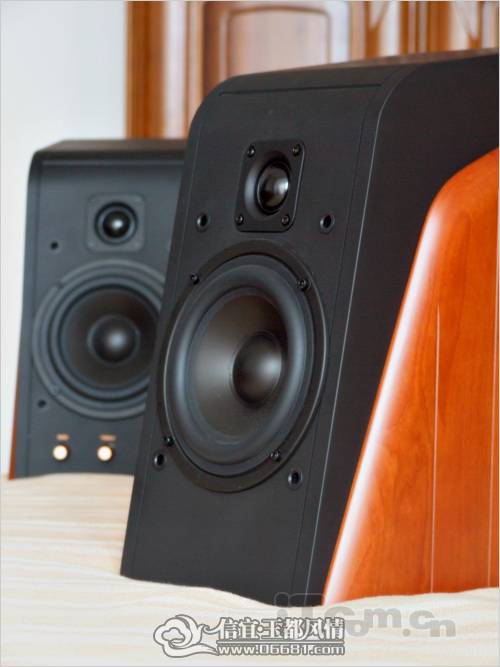 090325_sound_hivi_200mkIII_4m.jpg