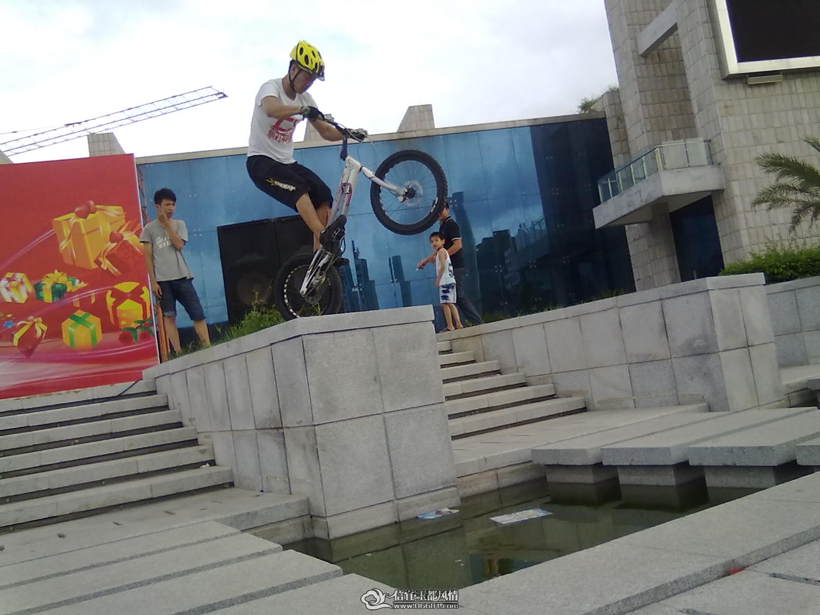 20110618408.jpg