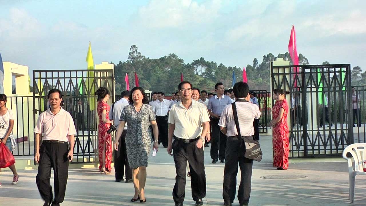 02.jpg