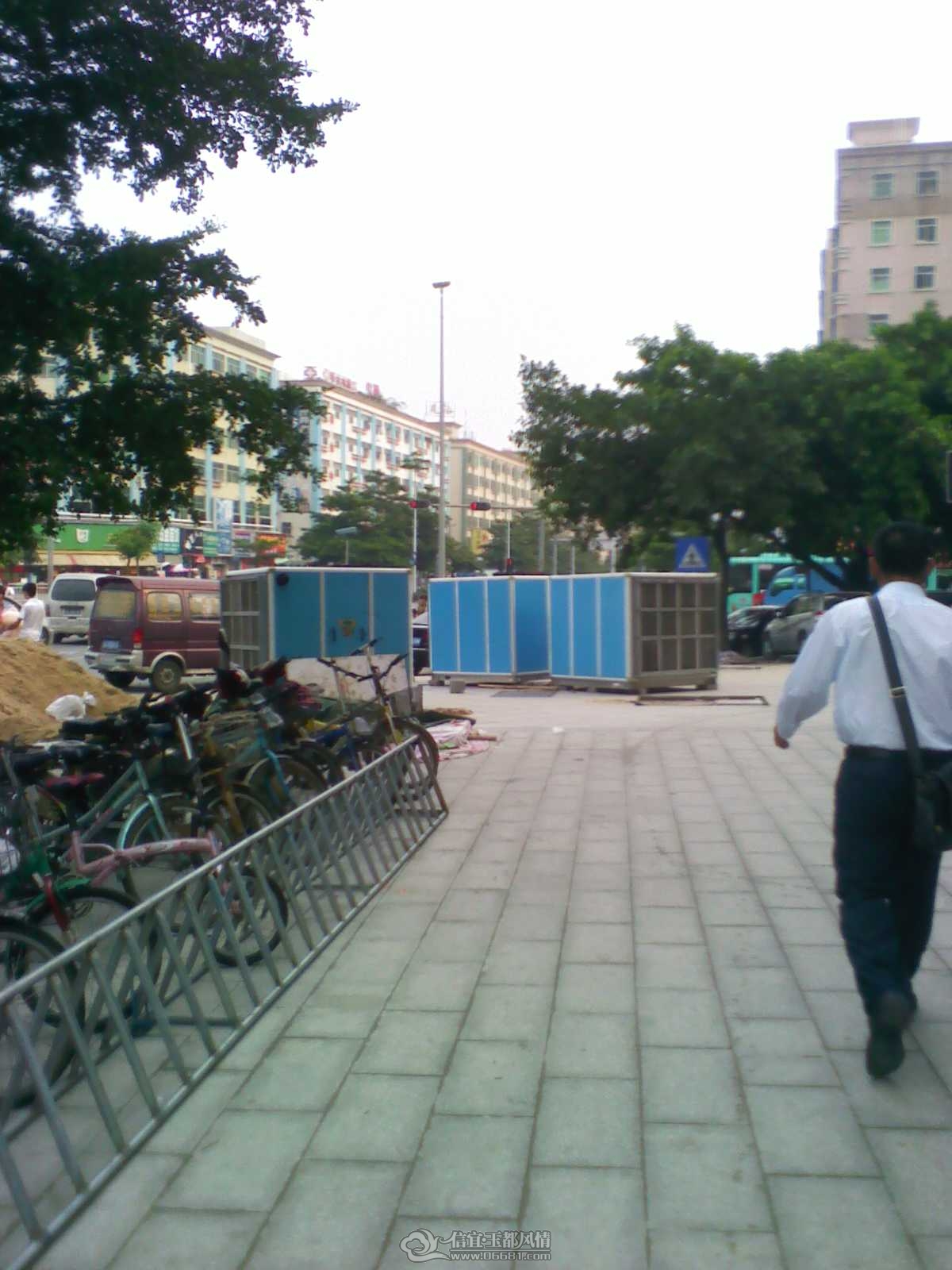 201108257.jpg