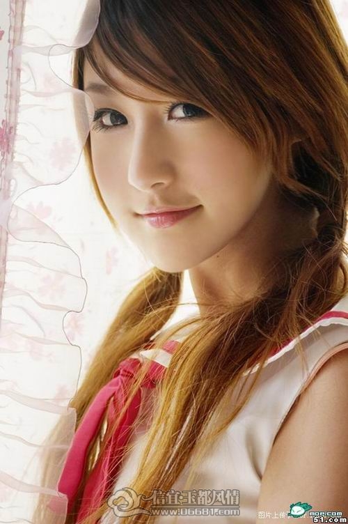 1272286_m_1272288_1102.jpg