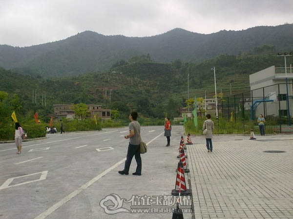 201110063000.jpg