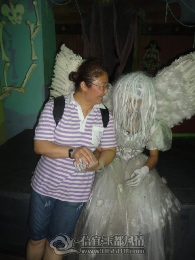 QQ��ͼ20111101235334.jpg