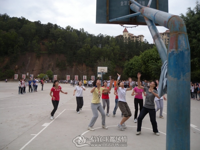 321BasketballMatch 009_001.jpg