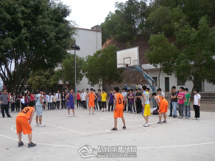321BasketballMatch 021_001.jpg
