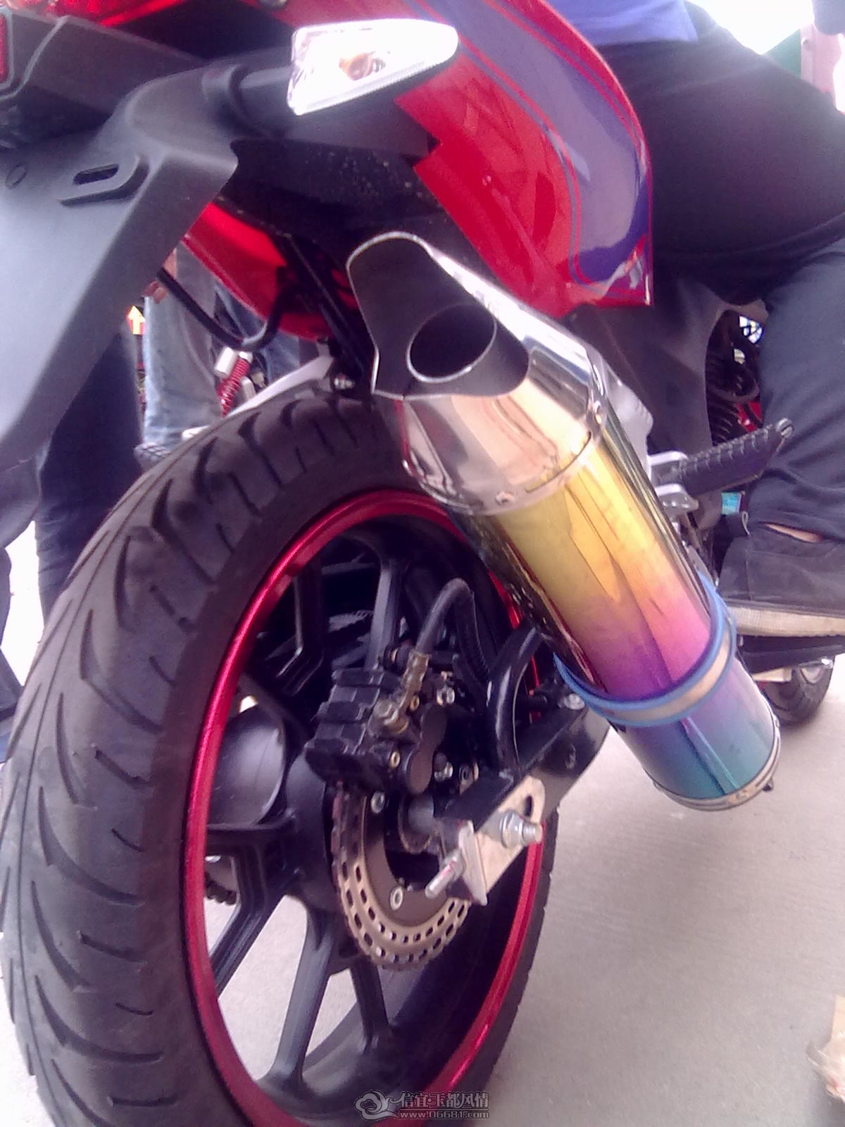 20120330236.jpg