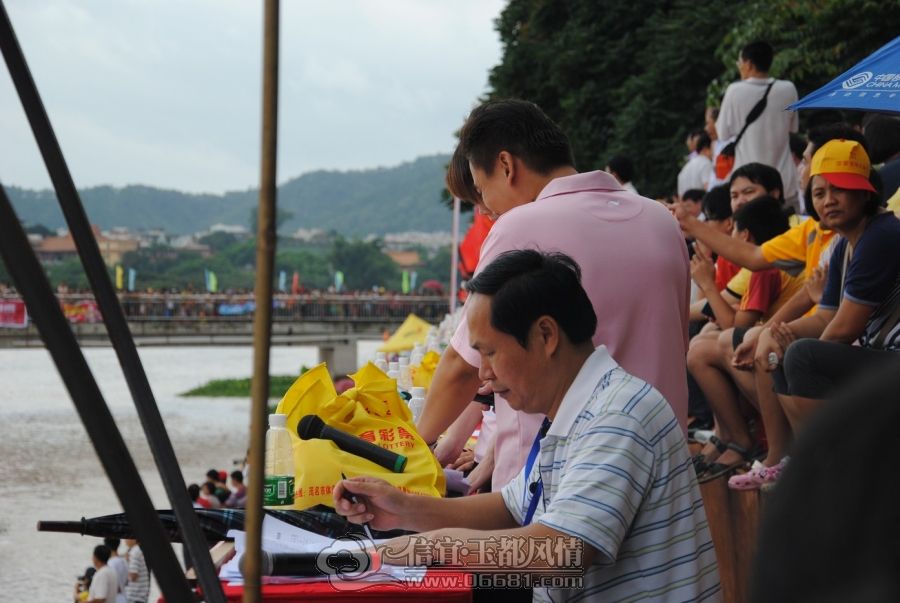 DSC_0981_JPG_thumb.jpg