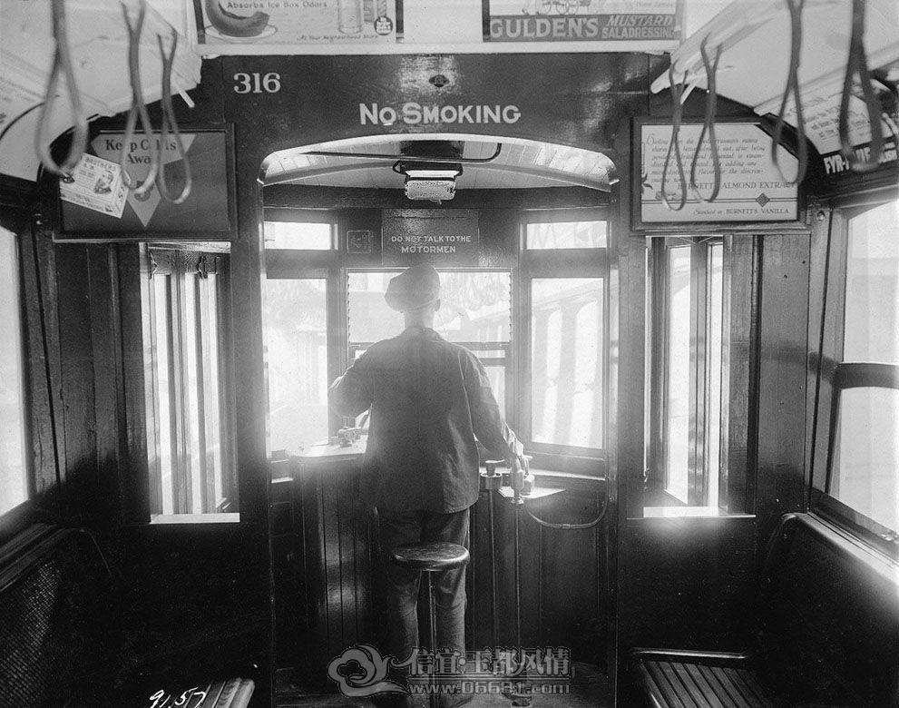 053.jpg