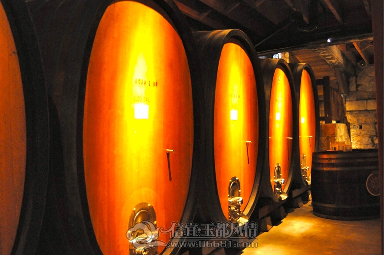 vsw-wine-casks.jpg