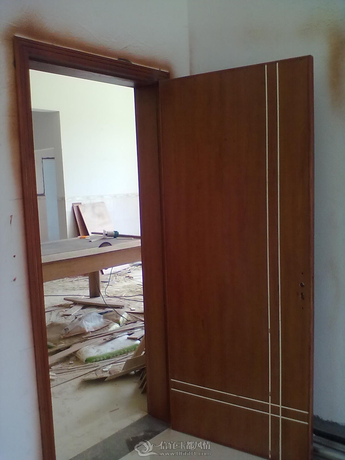 20120828874.jpg