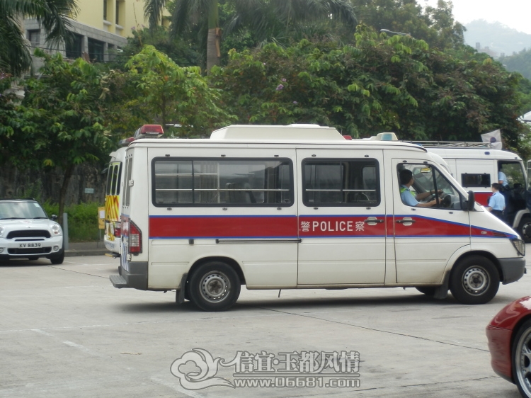 2012101416.jpg