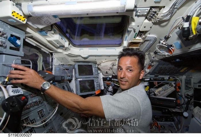 1351711188_nasa_images_11_1[1].jpg