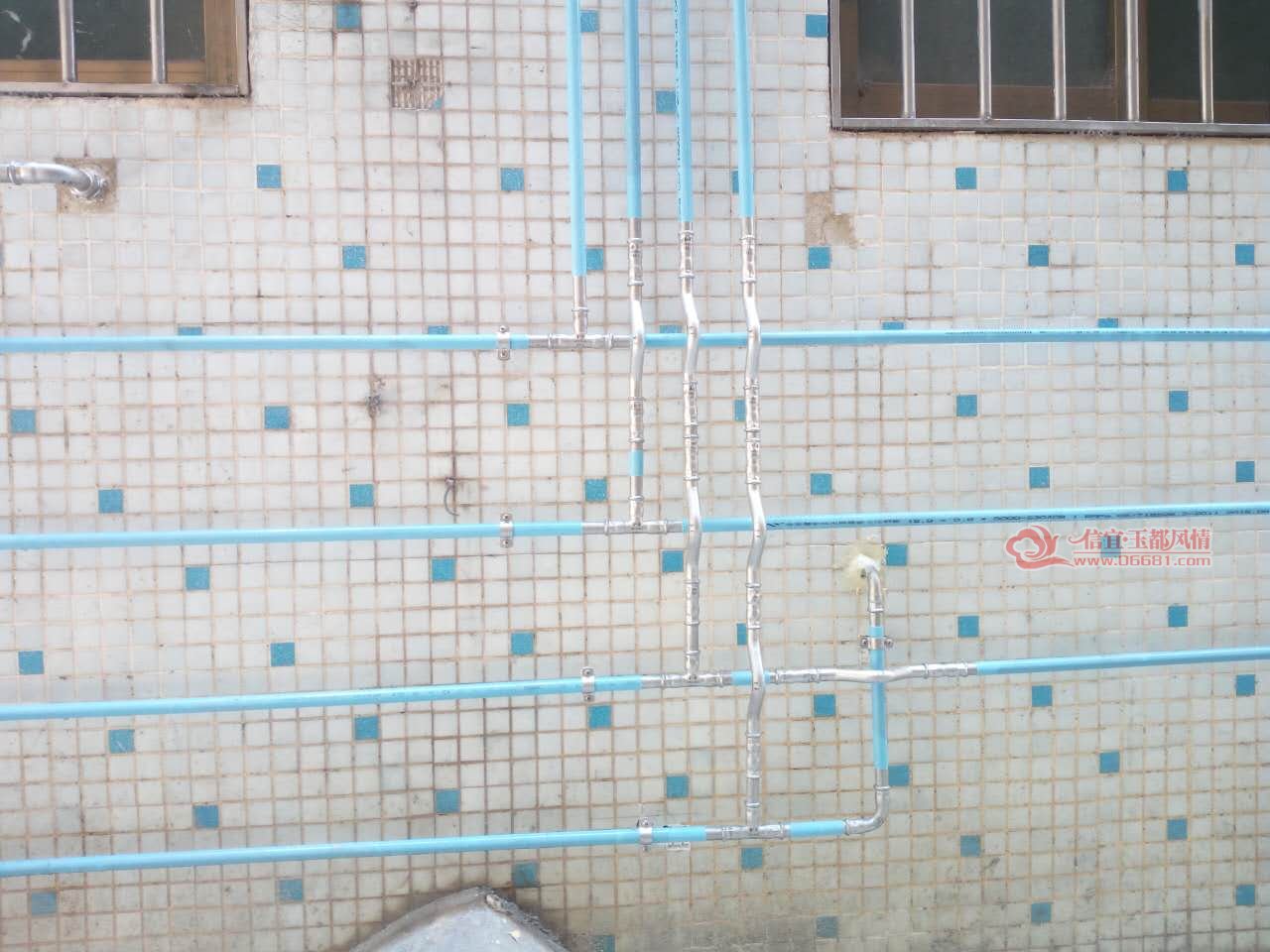 868122801.jpg