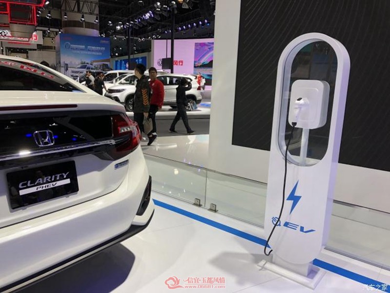 744x0_1_autohomecar__ChsEmlvvoRuAPQGCAA02Vk2QkoU893.jpg