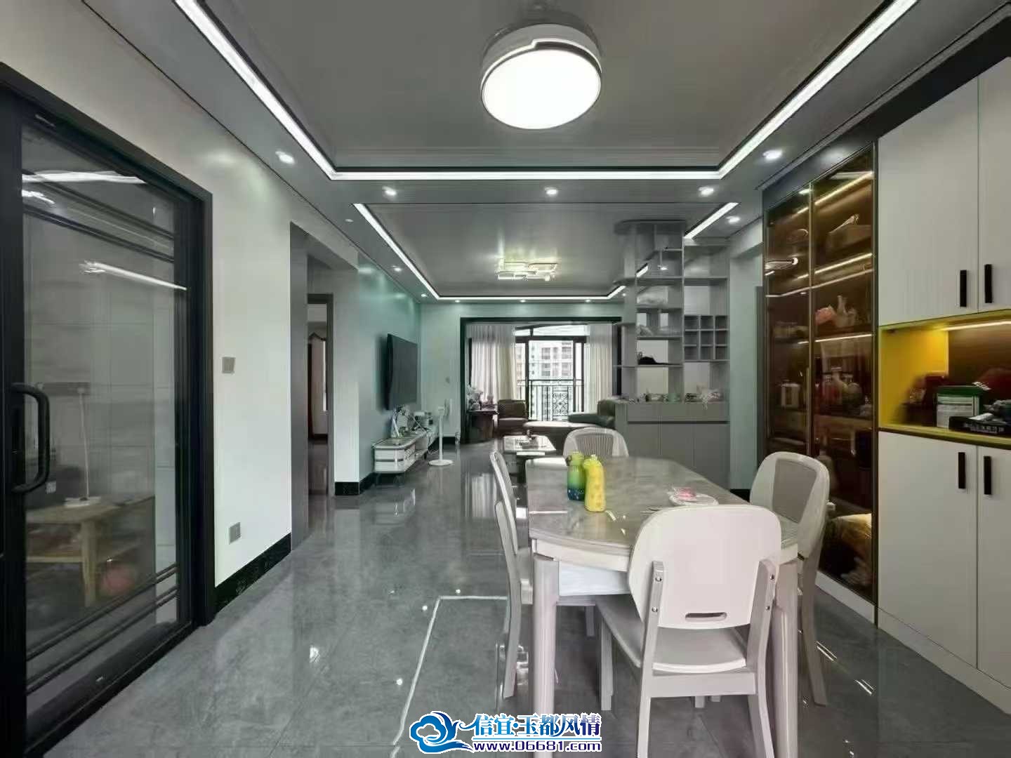 ΢��ͼƬ_20250829171435.jpg