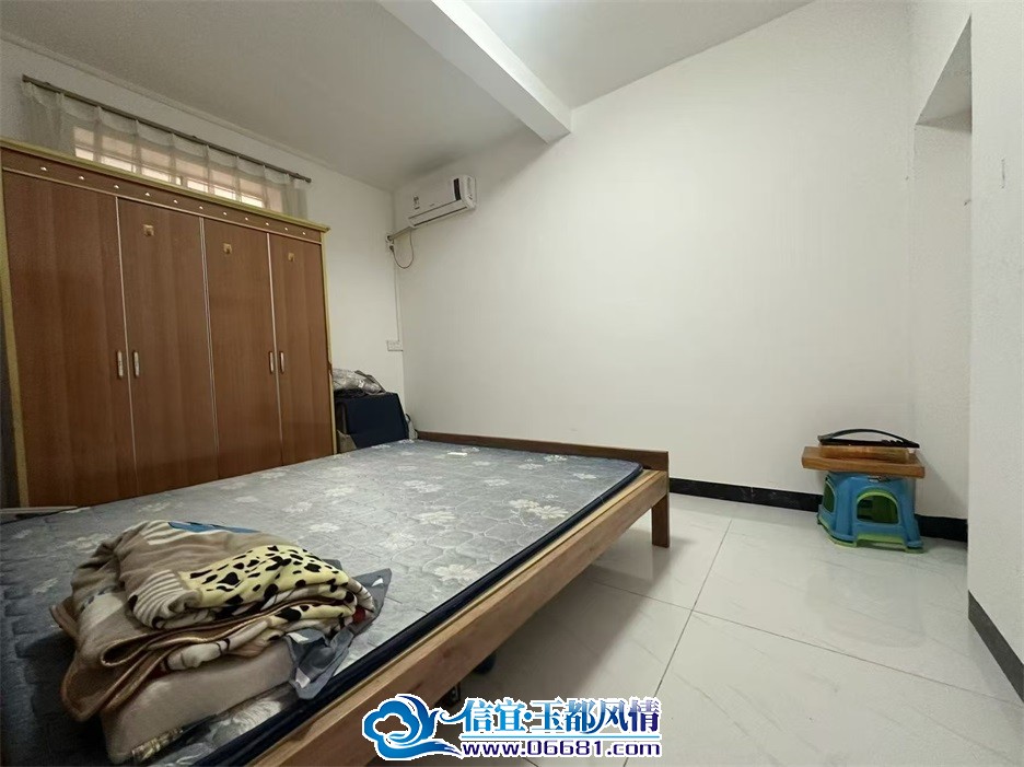 3cdeef603f46c0a3a0deac0157be7ee5.jpg