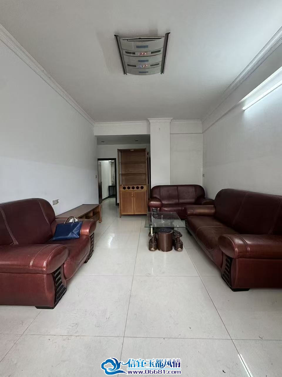 4fa8e42bfd1a50c0e9337009fcb1e401.jpg